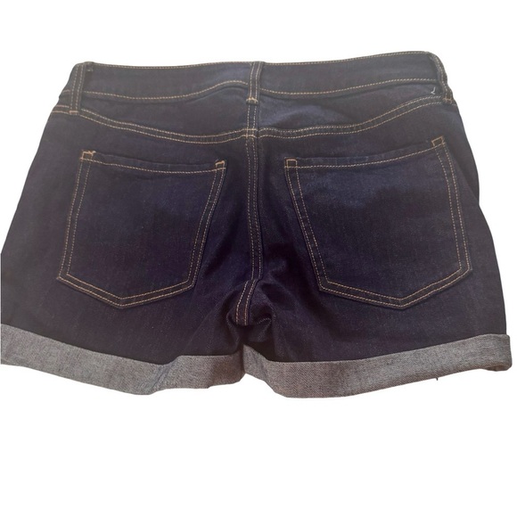 Old Navy Blue Jean Shorts Classic Cuffed Design - Picture 2 of 4